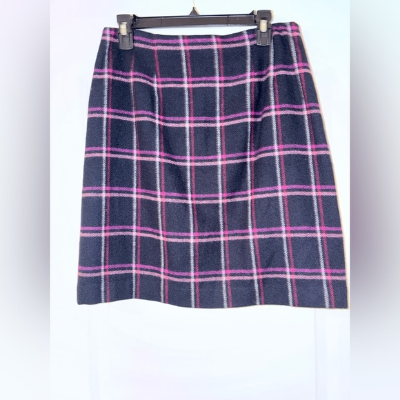 Talbots Pink and Navy Plaid Skirt - Picture 3 of 5